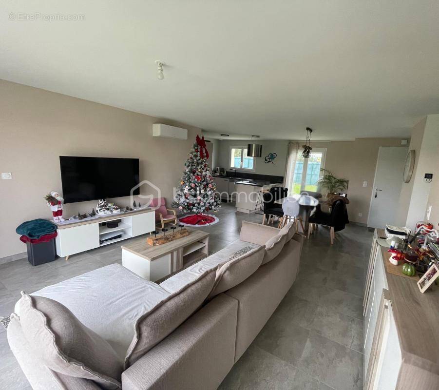 Maison à CAUMONT-SUR-GARONNE