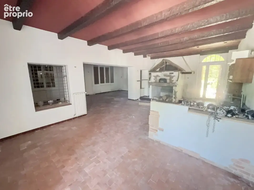 Immeuble de 250m2 pour investir avec 5 chambres à Puylaurens - photo 3