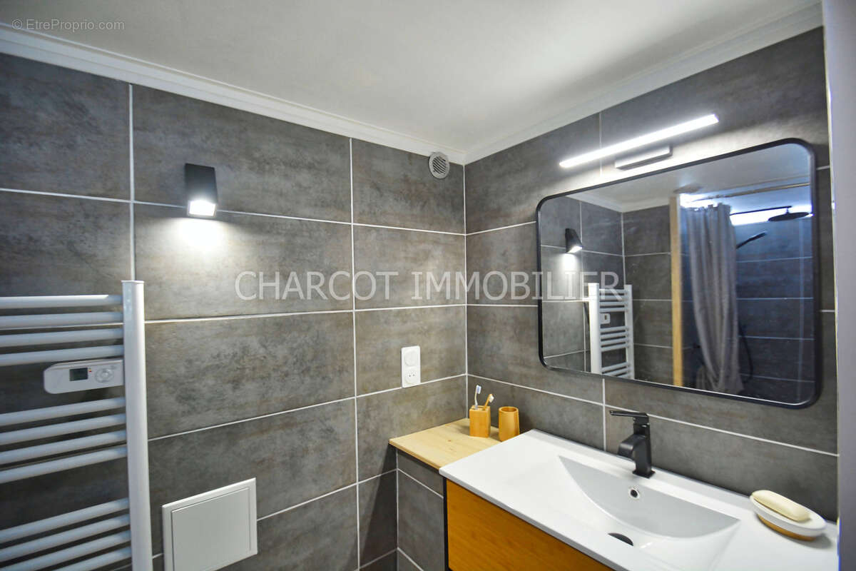 Maison à LYON-5E