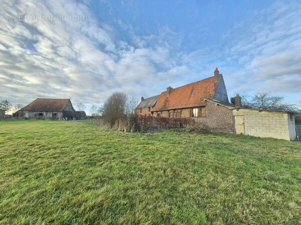 Maison à NEUFCHATEL-EN-BRAY