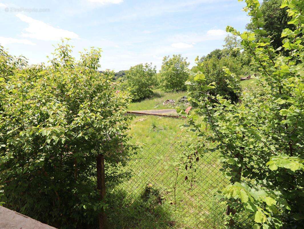 Maison à AUBUSSON-D&#039;AUVERGNE