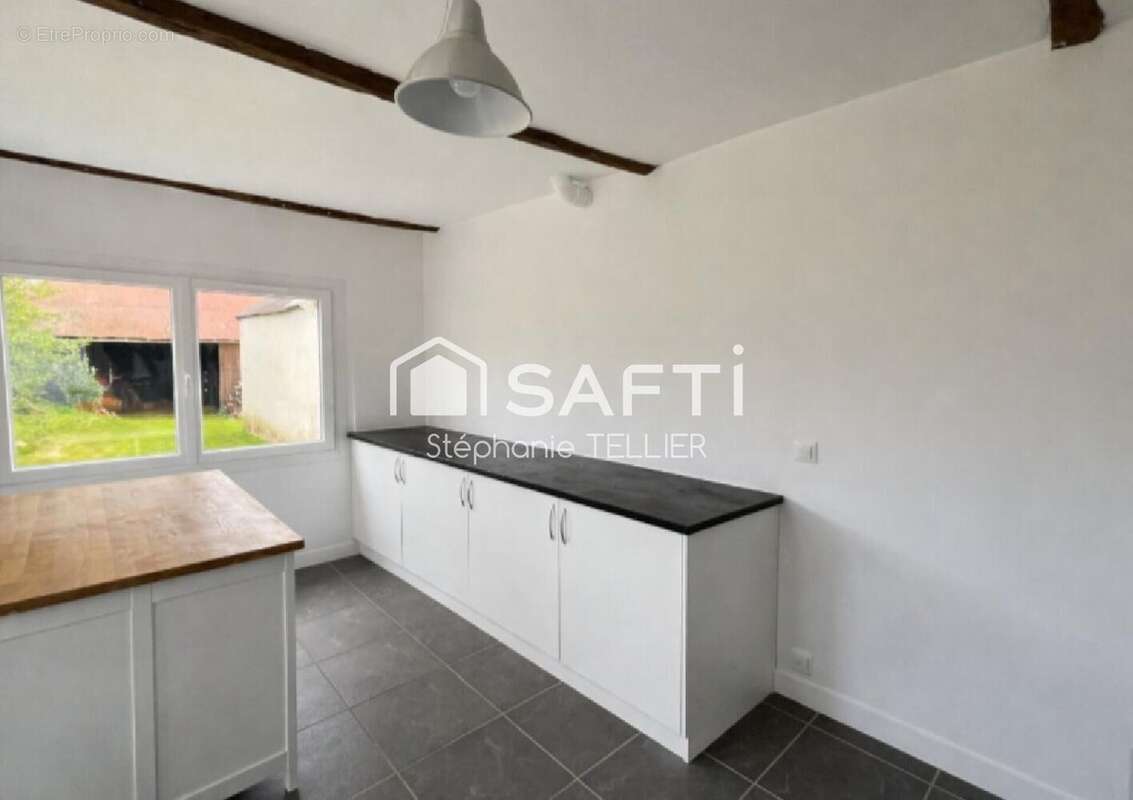 Maison 123 m² à Collorec  - photo 6