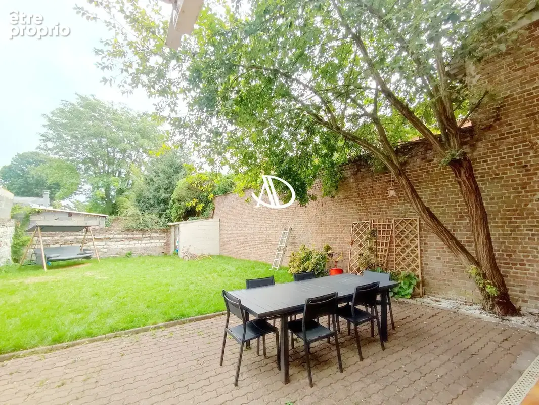 Maison de caractere 4 chambres jardin garage cave - photo 12