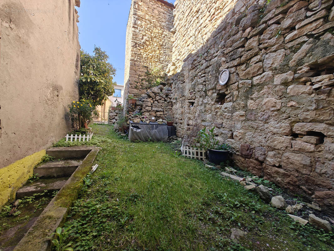 Maison à ROQUETAILLADE