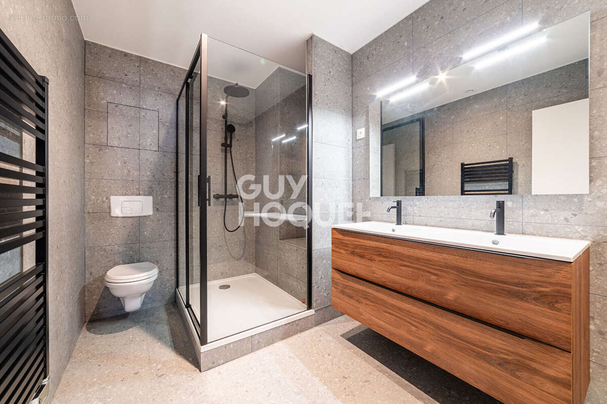 Appartement à ASNIERES-SUR-SEINE