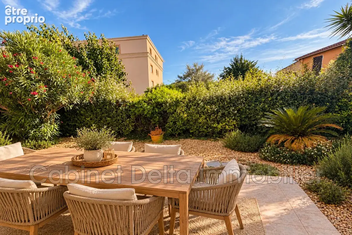 Photo Appartement à Sanary-Sur-Mer au prix de 499 000€