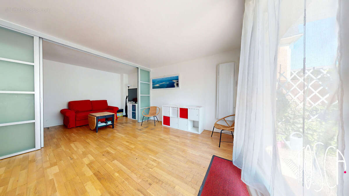 Appartement à THIAIS