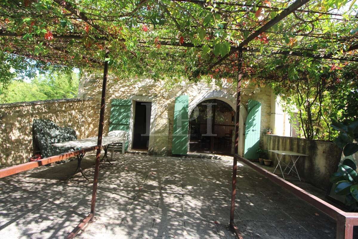 Maison à SAINT-MARTIN-DE-CASTILLON