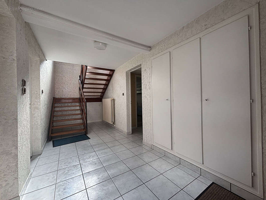 Maison à MOULINS-LES-METZ