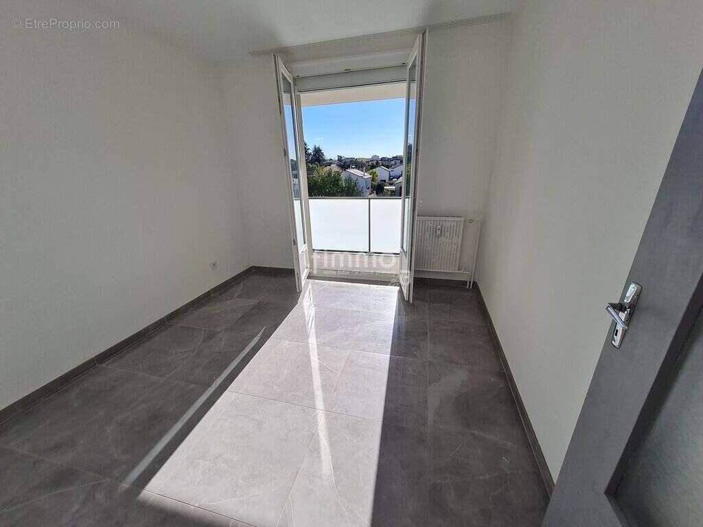 Appartement à SAINT-RAMBERT-D'ALBON