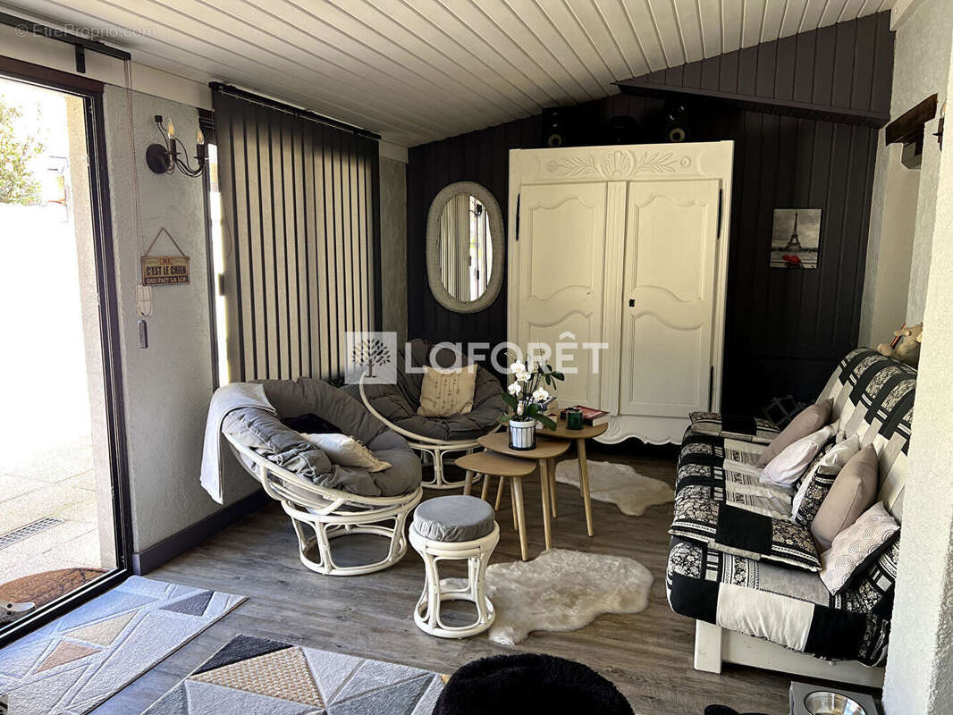 Maison Ambierle 7 pièce(s) 150m2 - photo 9