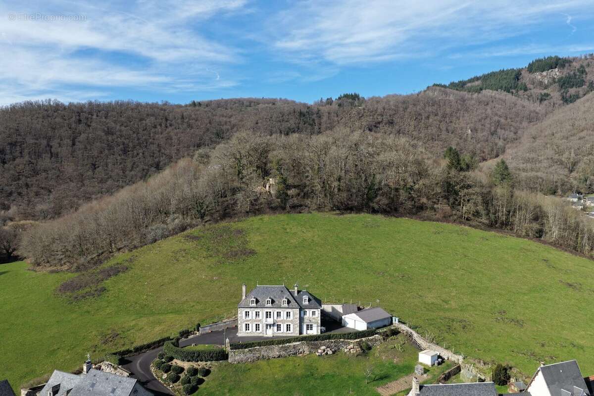 Maison 208 m² à Madic  - photo 4