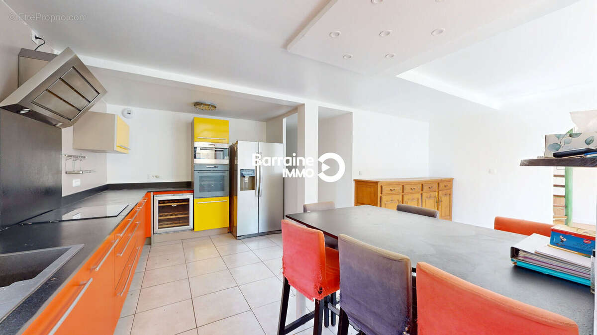 BARRAINE IMMO : A VENDRE - Maison familiale 7 pièces à Plouzané - photo 5