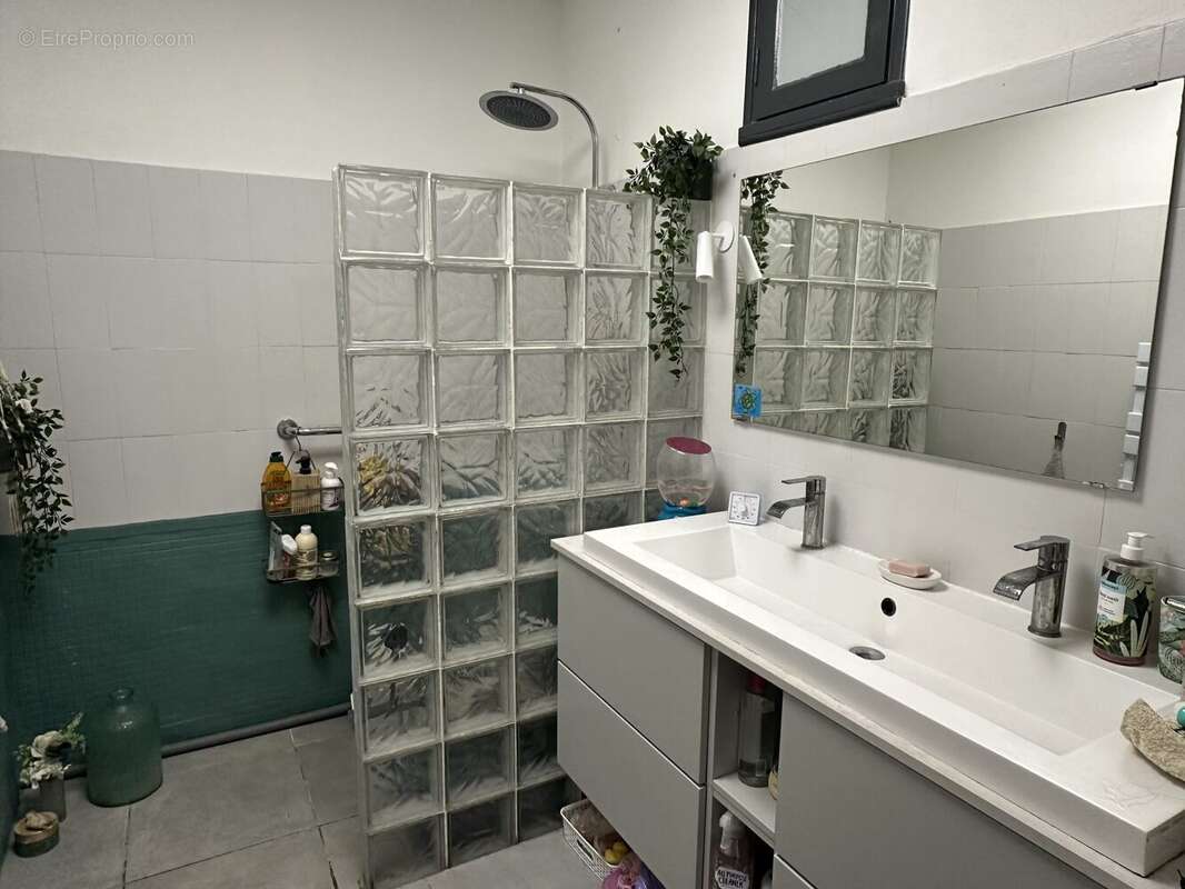 Appartement à TRETS