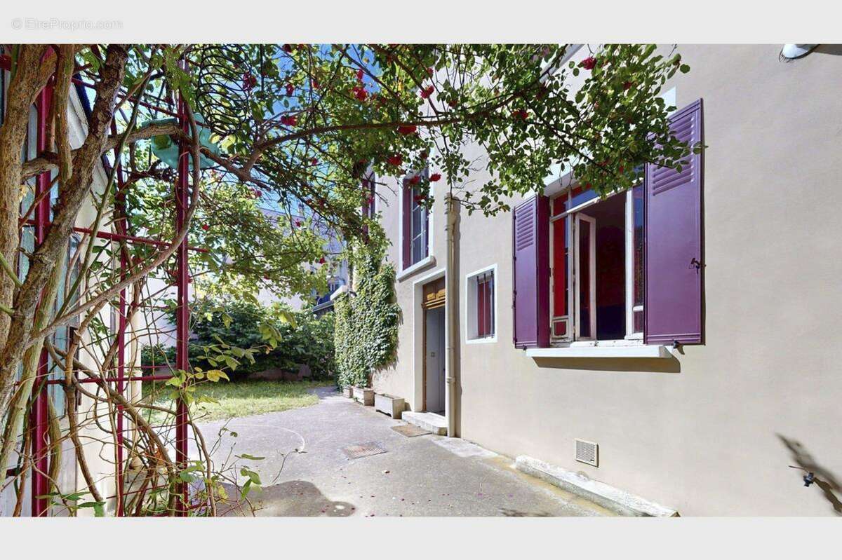Maison 160 m² à Lyon-3e  - photo 15