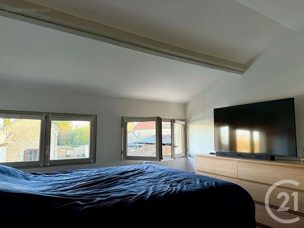 Maison à SAINT-OUEN-MARCHEFROY