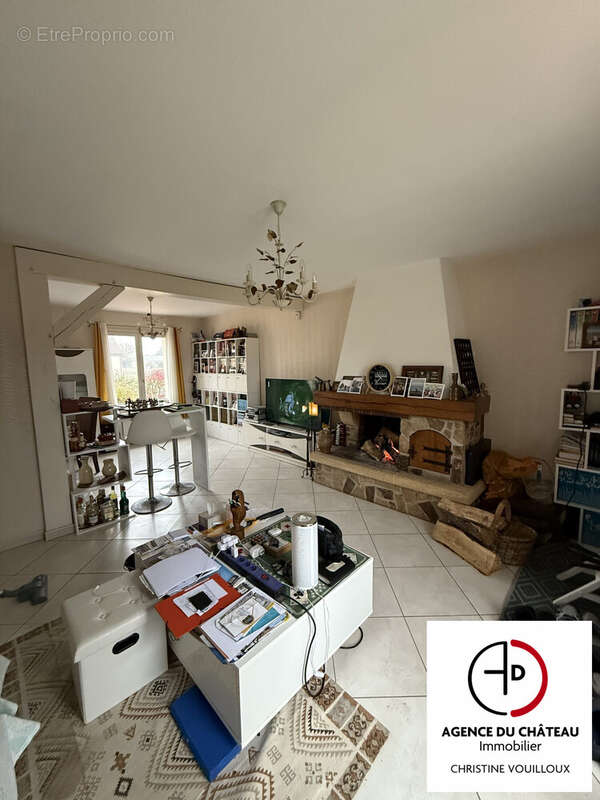 Maison à LES BORDES