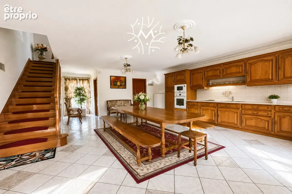 Maison 6 pièces 140 m² à vendre à Rethel (08300) - photo 2