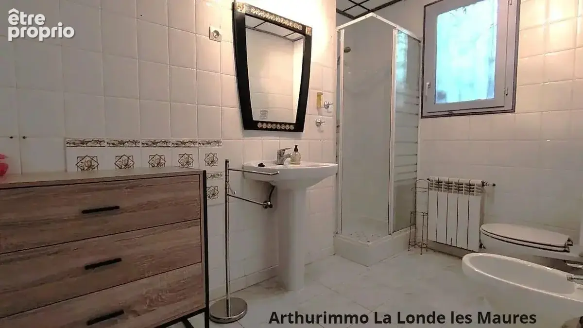 Maison T 6 grand jardin triple garage - photo 16