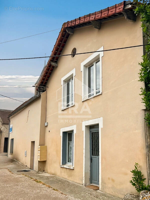 Appartement à MEREVILLE