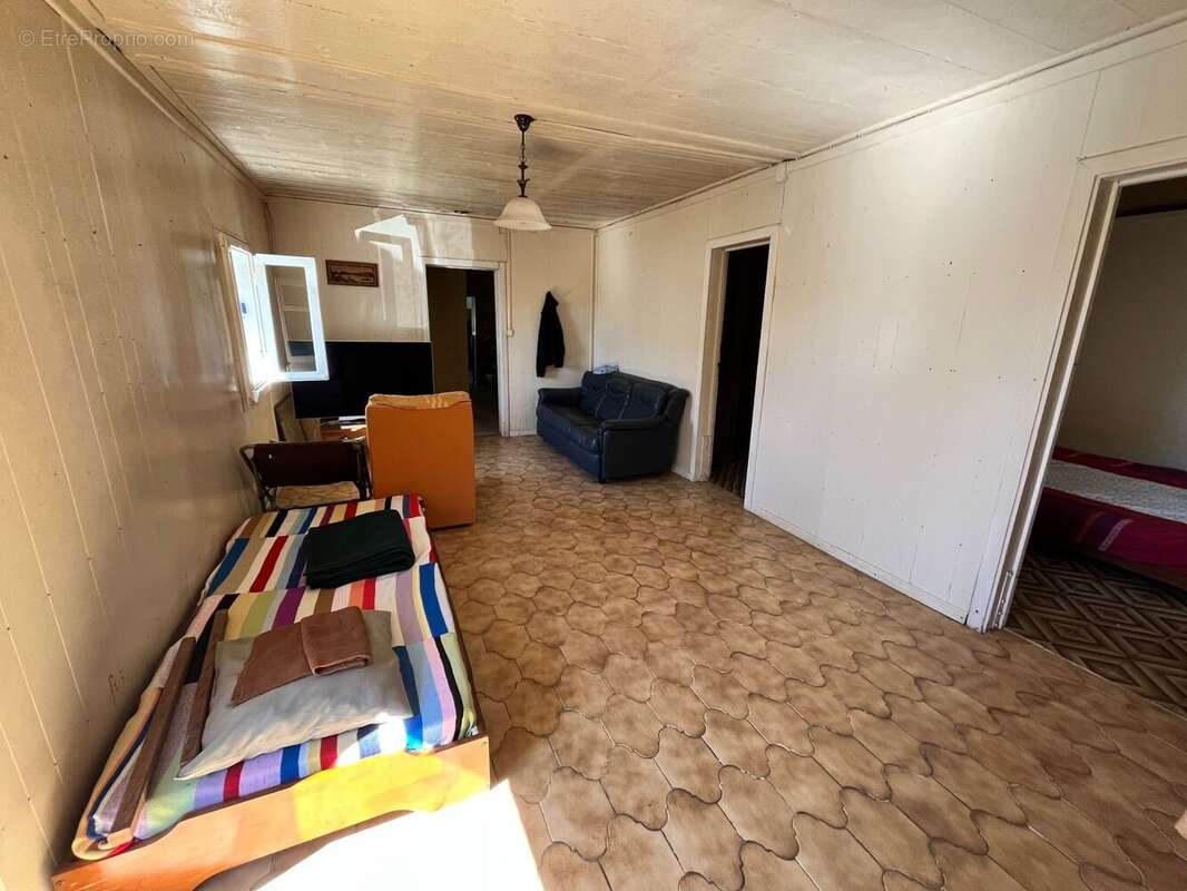 Maison 95 m² à La Plaine-Des-Palmistes  - photo 2