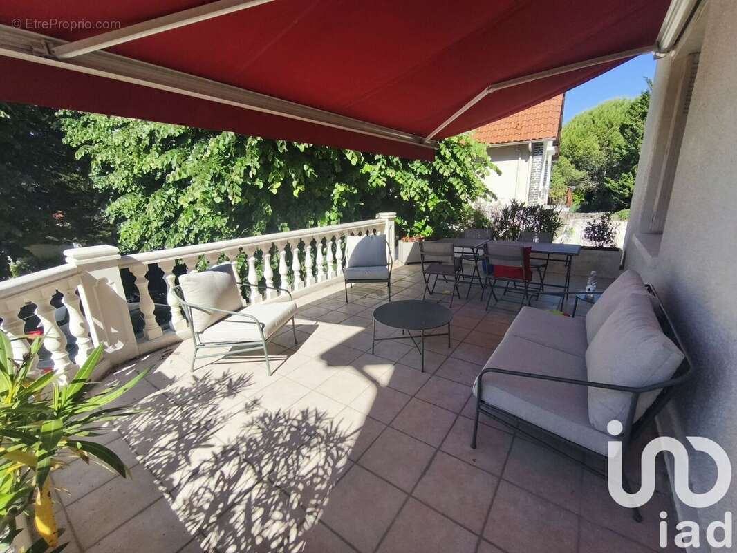 Maison 180 m² à Aiffres  - photo 8