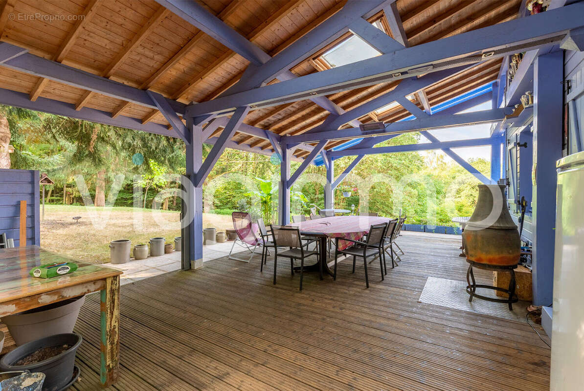 Superbe Chalet à DINOZE  dans un cadre de vie privilégié - photo 11