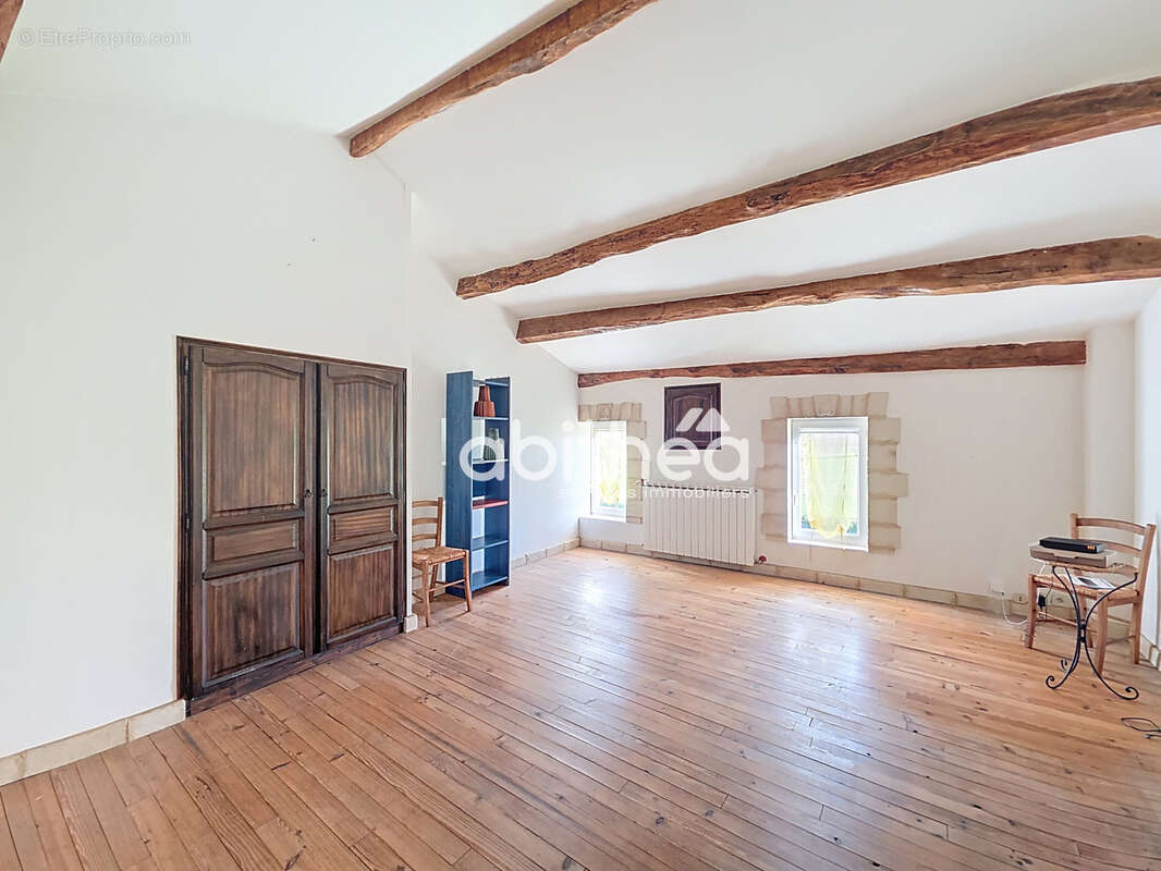 Maison à SAINT-FORT-SUR-GIRONDE