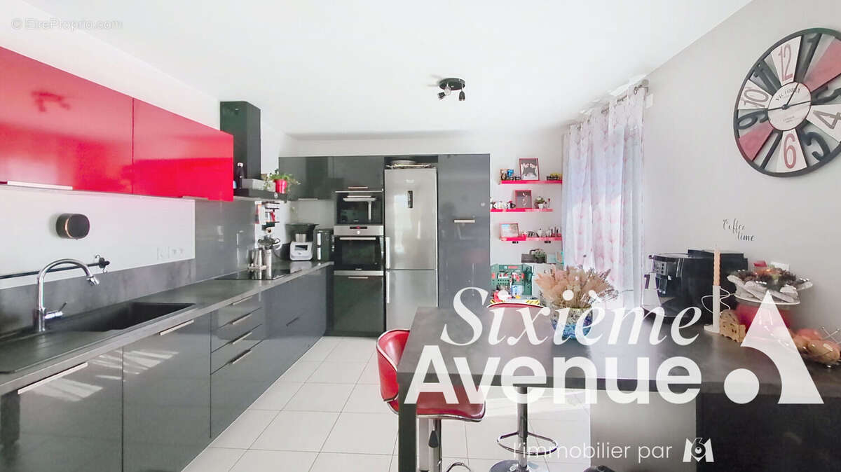 Appartement à SAINT-PRIEST