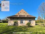 Maison à CHARETTE-VARENNES