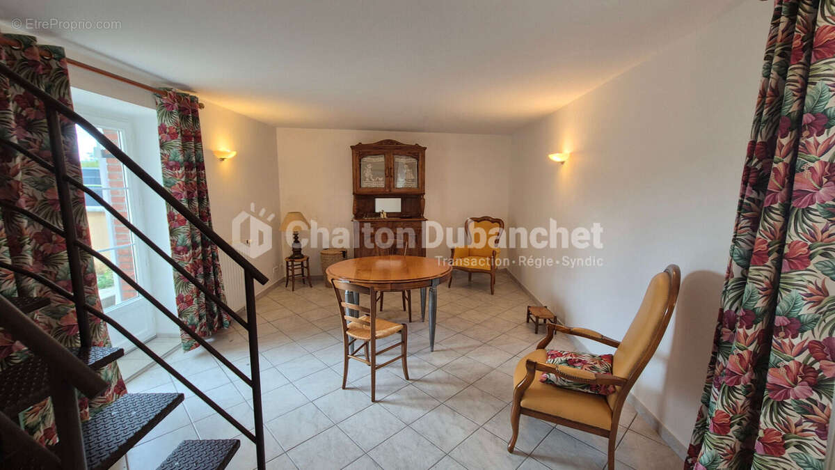 Maison 183 m² à Cottance  - photo 6