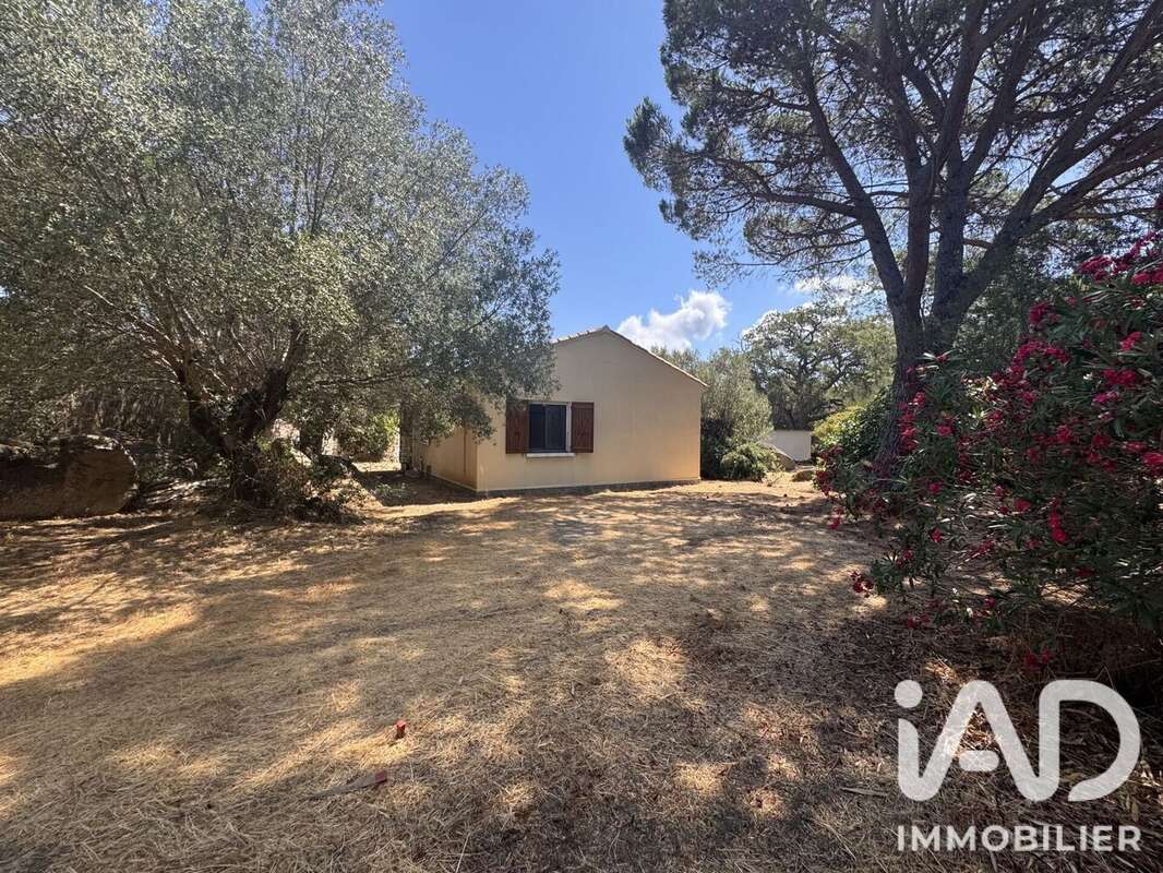 Maison 56 m² à Porto-Vecchio  - photo 8
