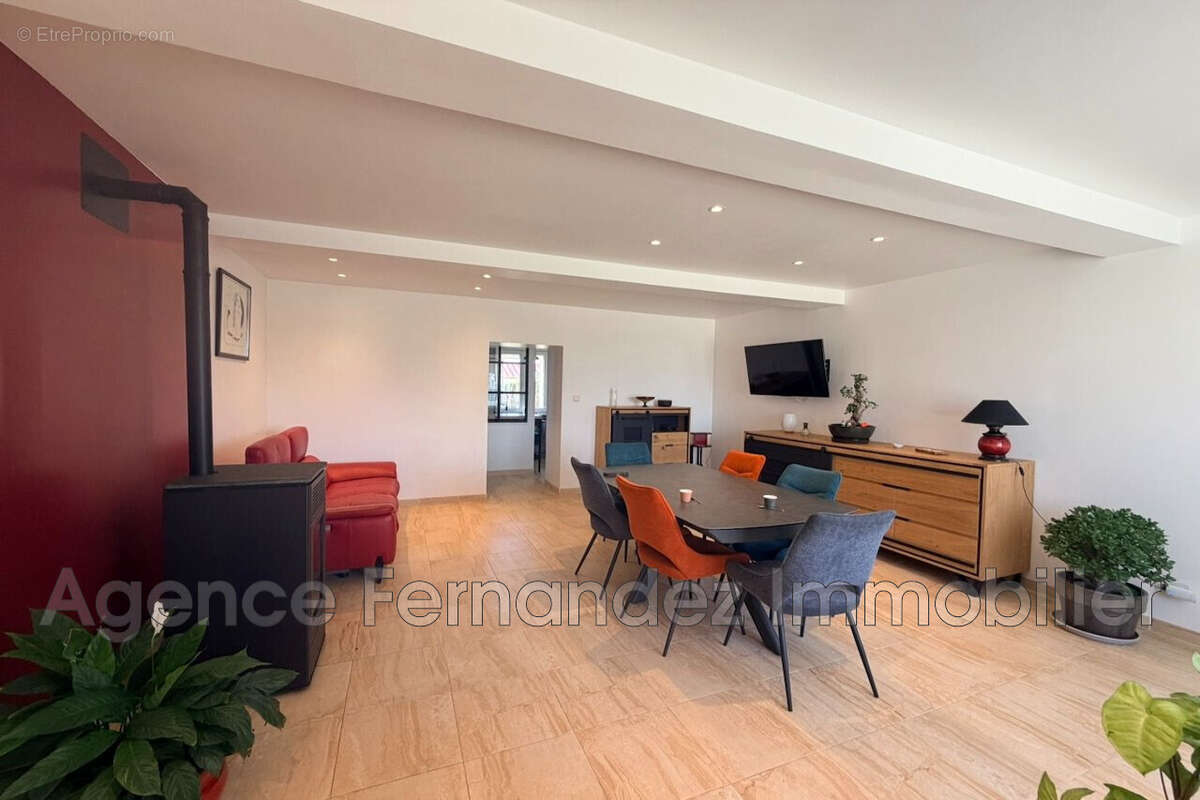 Maison 95 m² à Avrilly  - photo 7