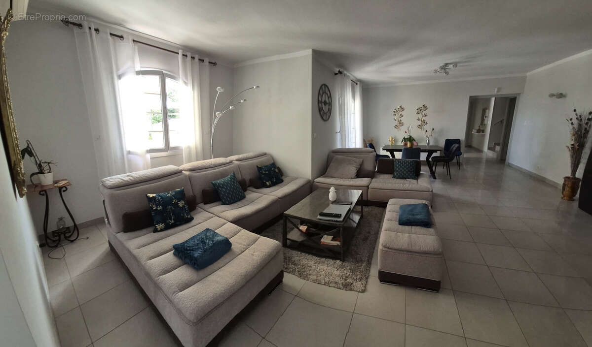 Maison à SAINT-PRIVAT-DES-VIEUX