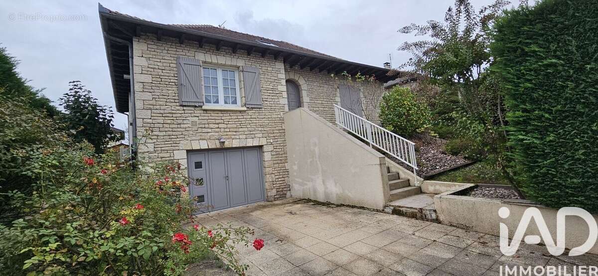 Photo 2 - Maison à DAMPNIAT