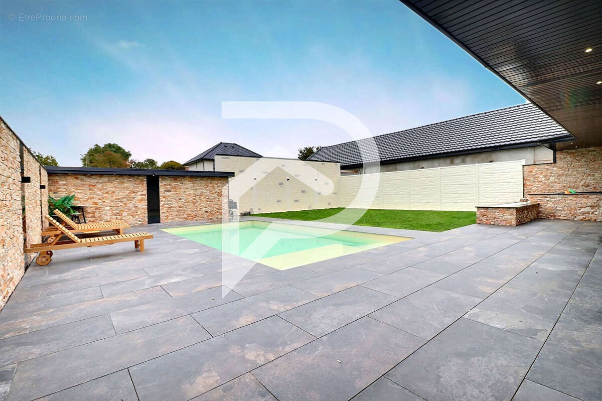 Maison à VENDEGIES-SUR-ECAILLON