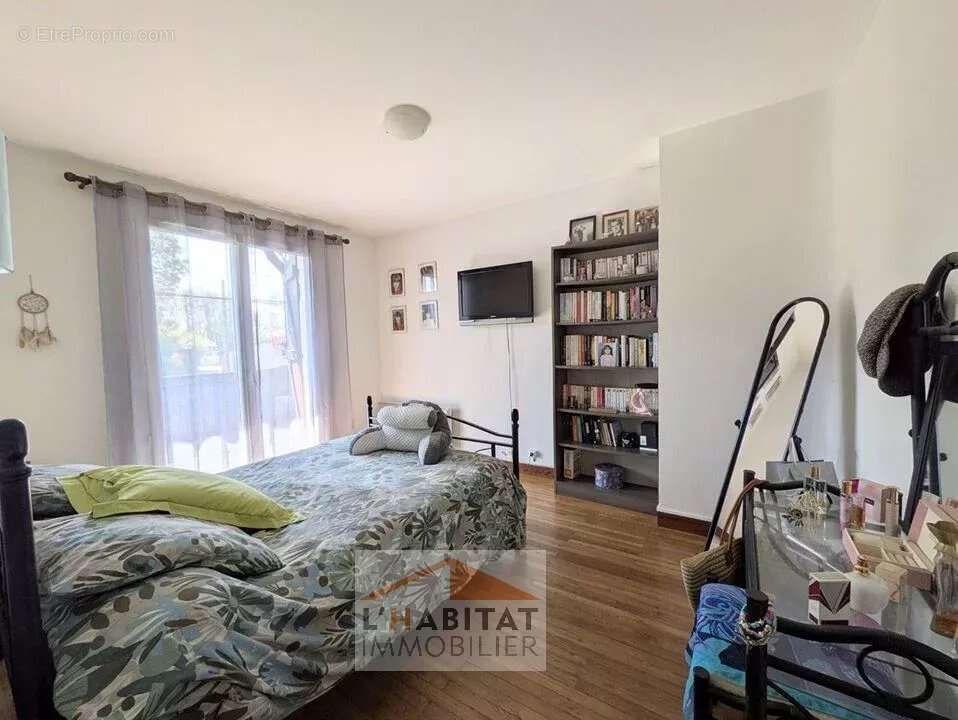 Maison de village - 124m ² - photo 9