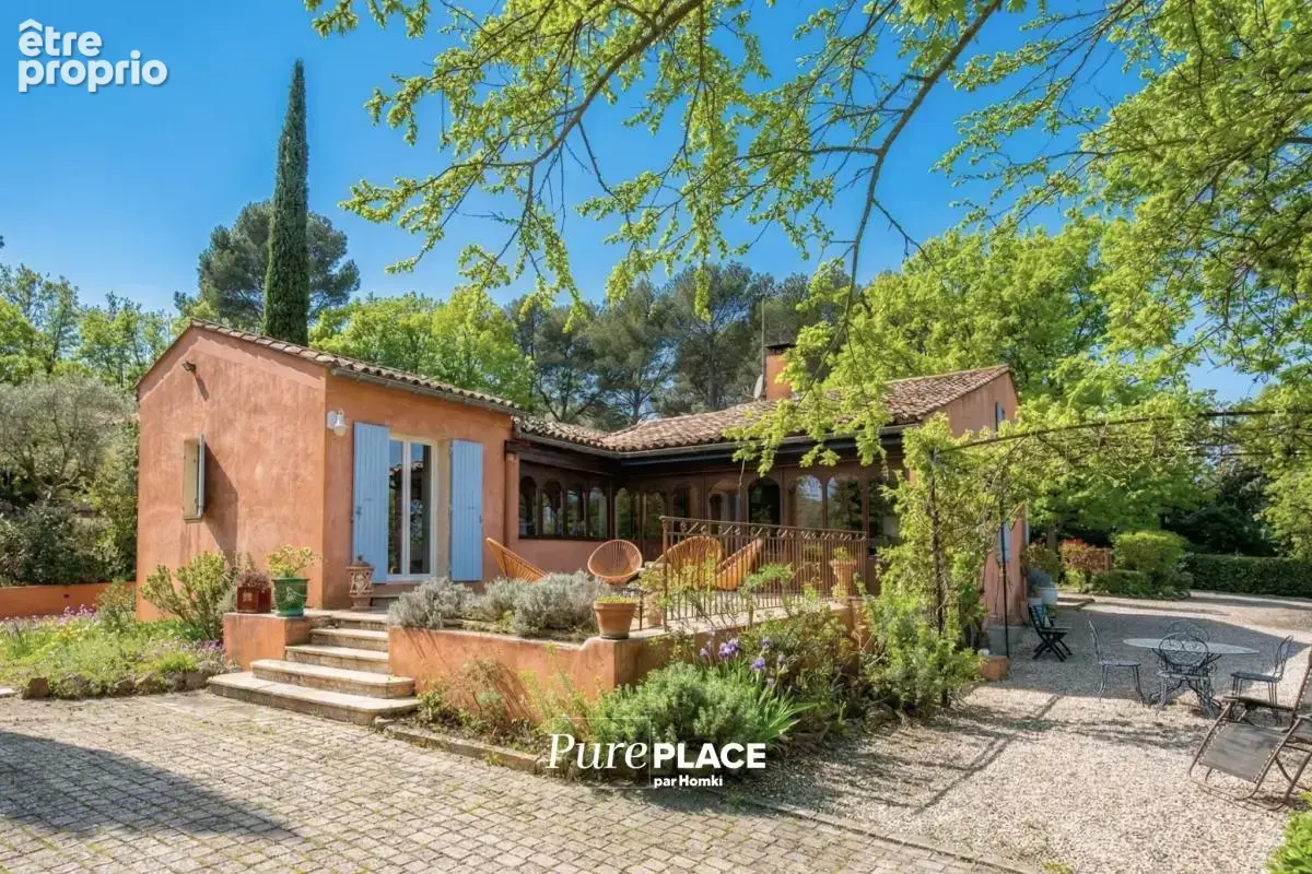 Maison 7 pièces 209 m² · à Aix-en-Provence · 209 m² · 1 150 000 €