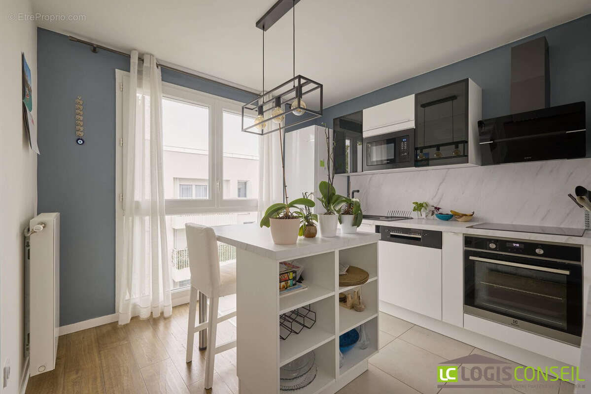 Appartement à BOURG-LA-REINE