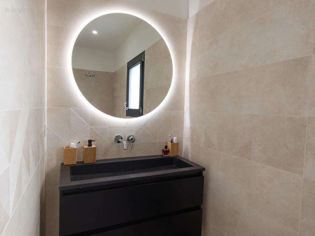 Maison 5 pièces 140 m² à vendre à Nimes (30900) - photo 11