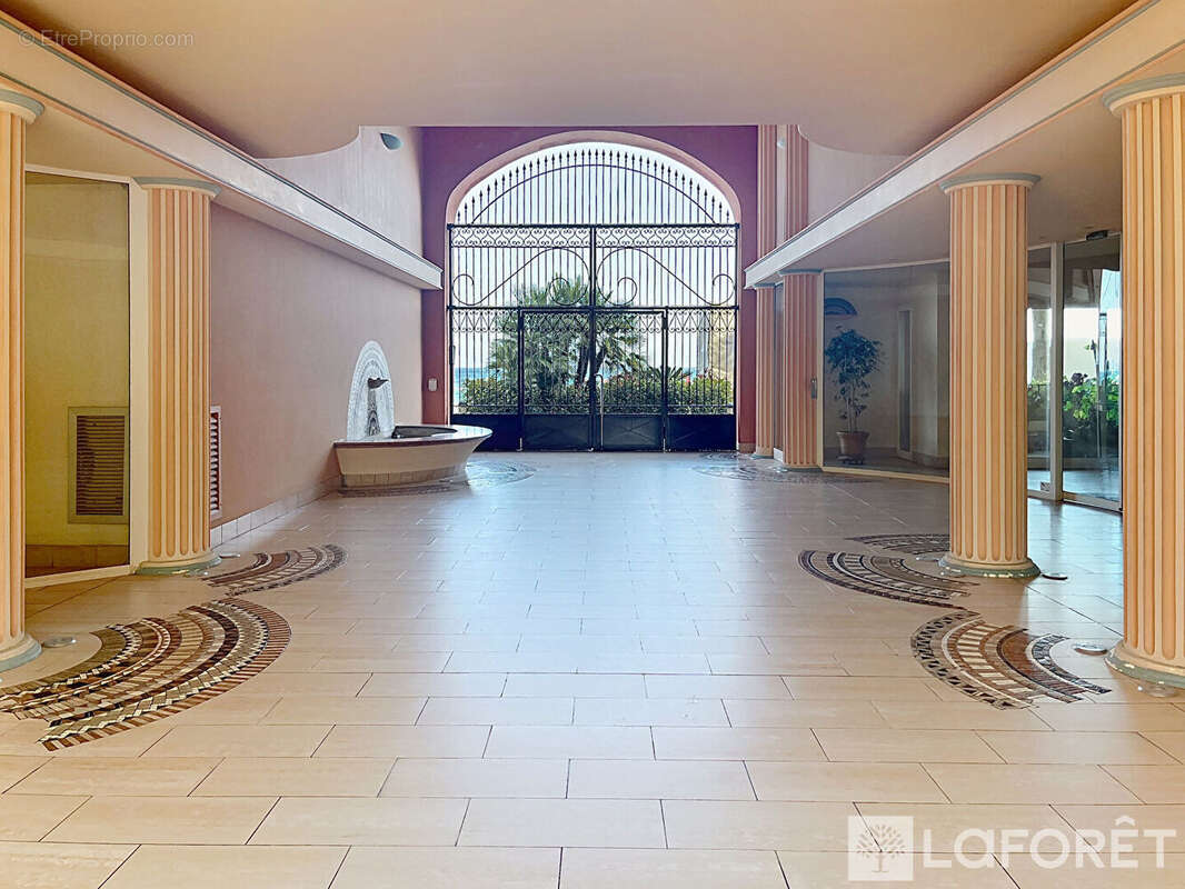 Appartement à MENTON