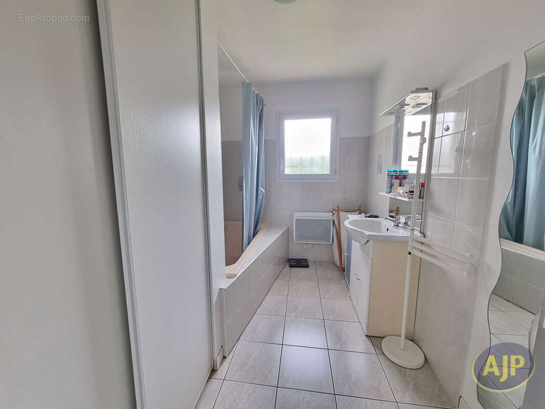 Maison à SAINT-PHILBERT-DE-GRAND-LIEU