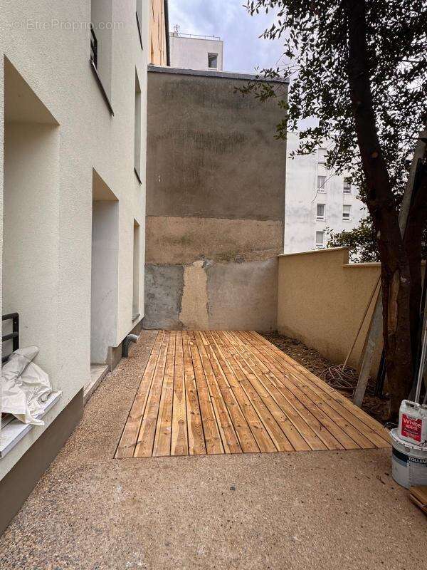 Appartement à AUBERVILLIERS