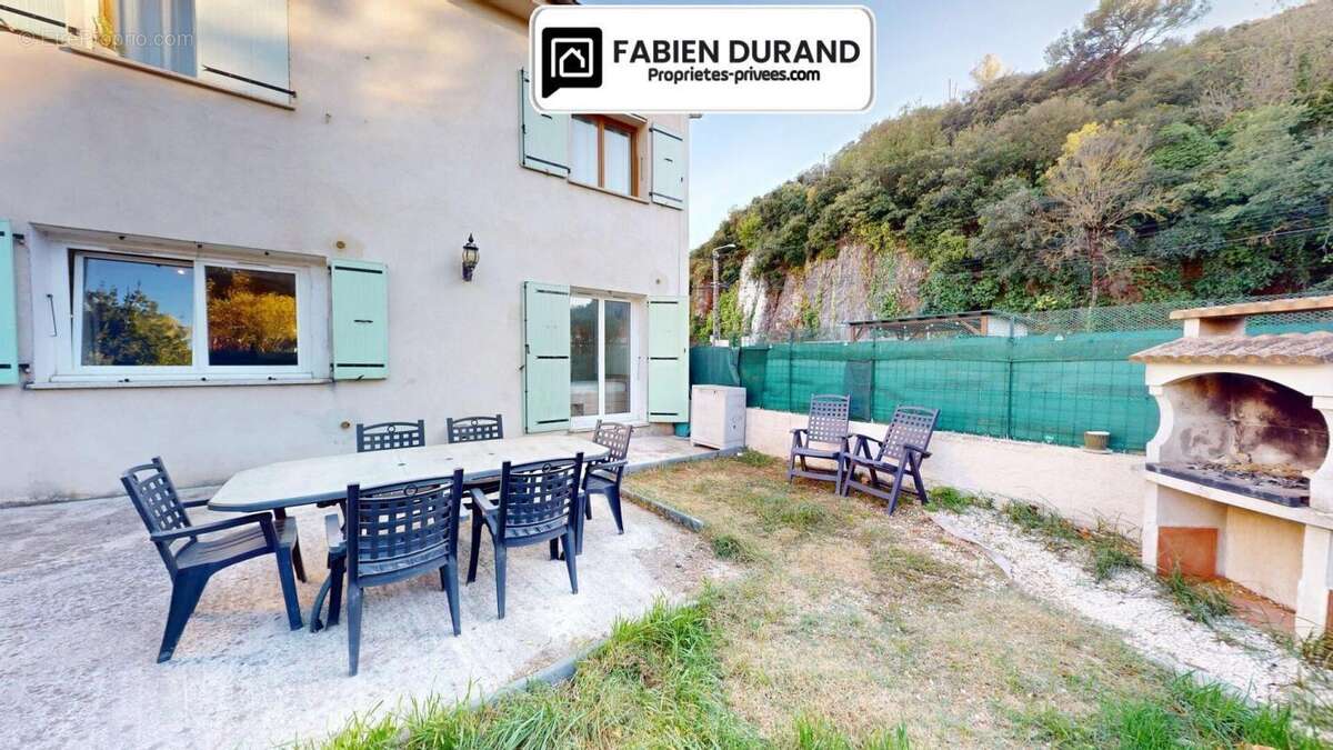 Appartement à VILLENEUVE-LOUBET
