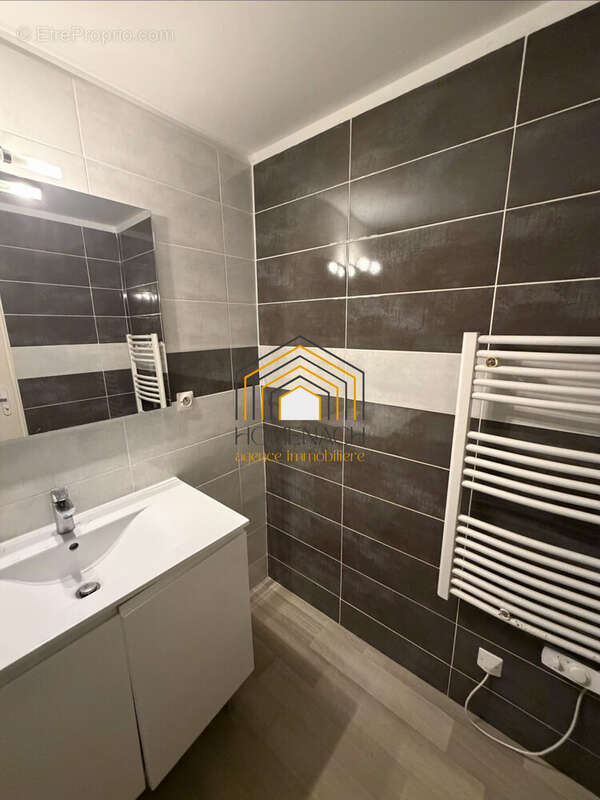 Maison 115 m² à La Tour-Du-Pin  - photo 5