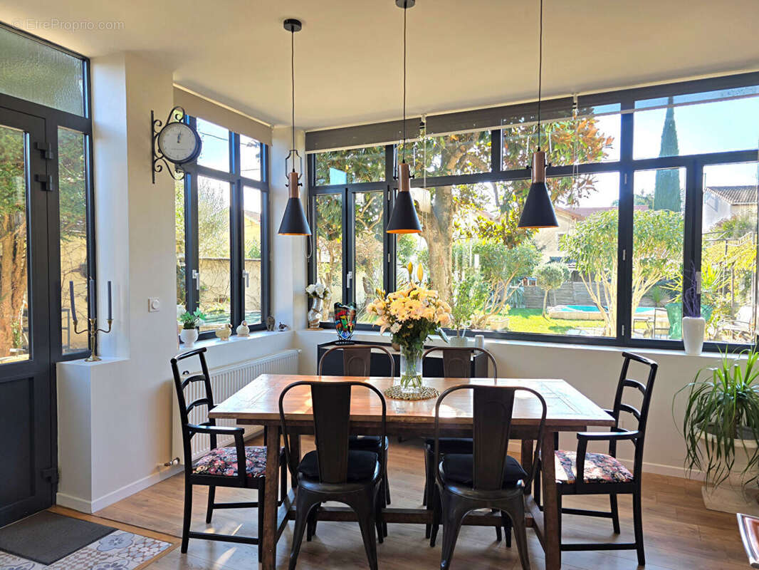 Maison à ROMANS-SUR-ISERE