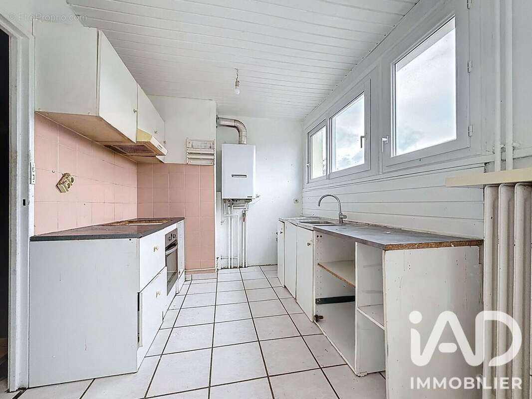 Maison 85 m² à Pontault-Combault  - photo 4