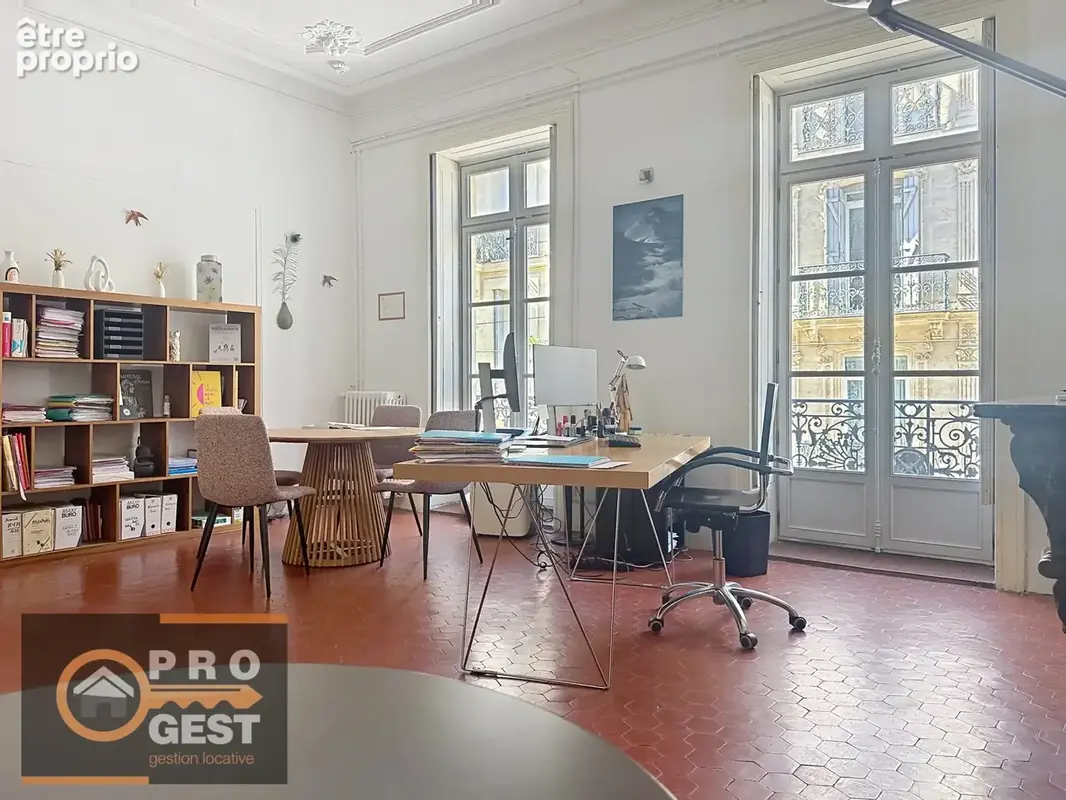 Ecusson appartement avec cachet - photo 5