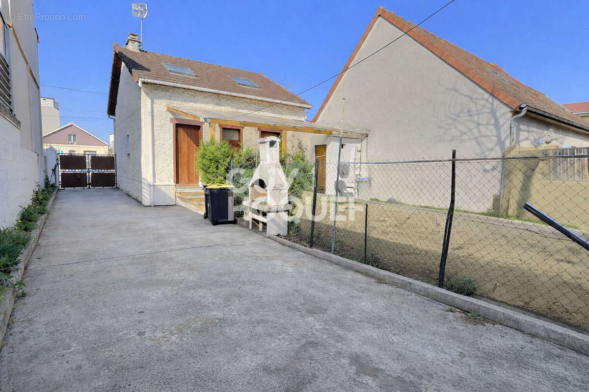 Maison à AUBERVILLIERS