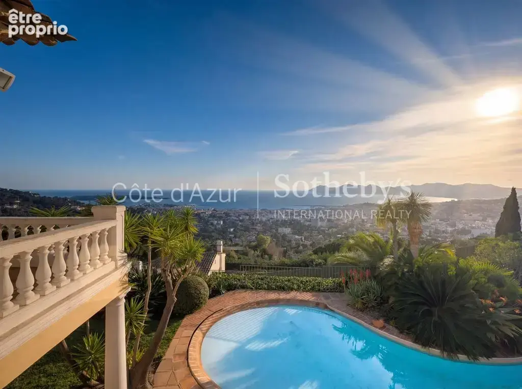 Cannes villa vue mer panoramique îles de Lérins domaine sécurisé avec piscine - photo 10